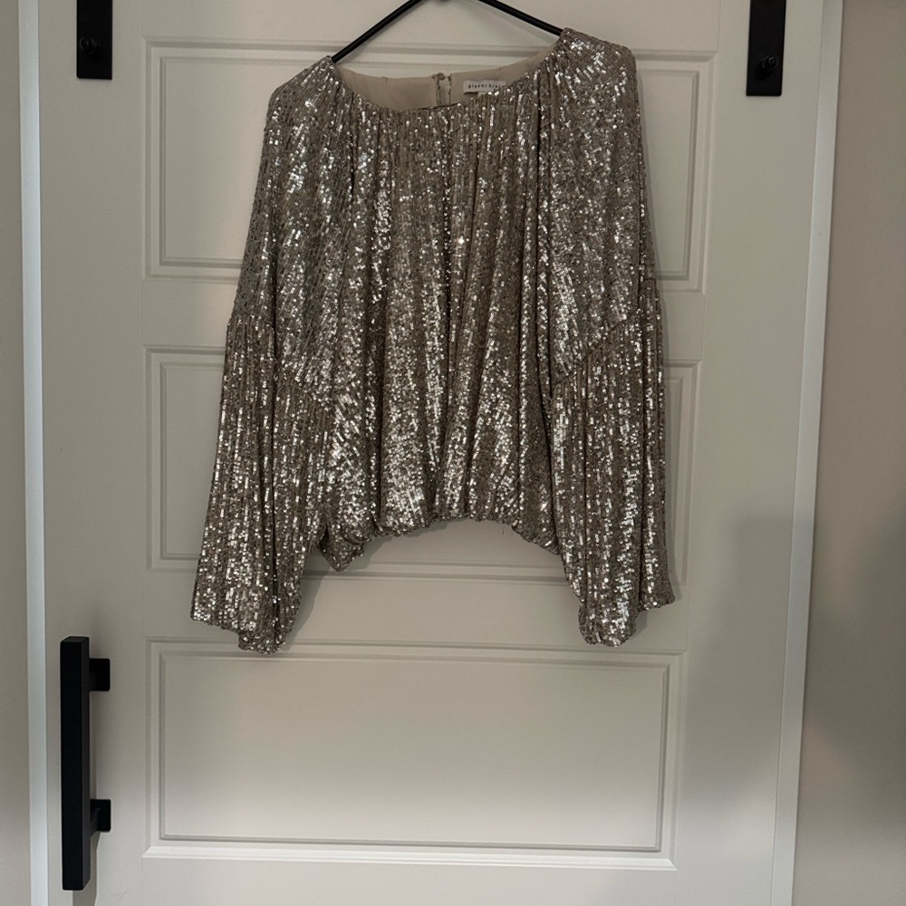 Gianni Bini Sequin Scoop Neck Blouse in Champagne